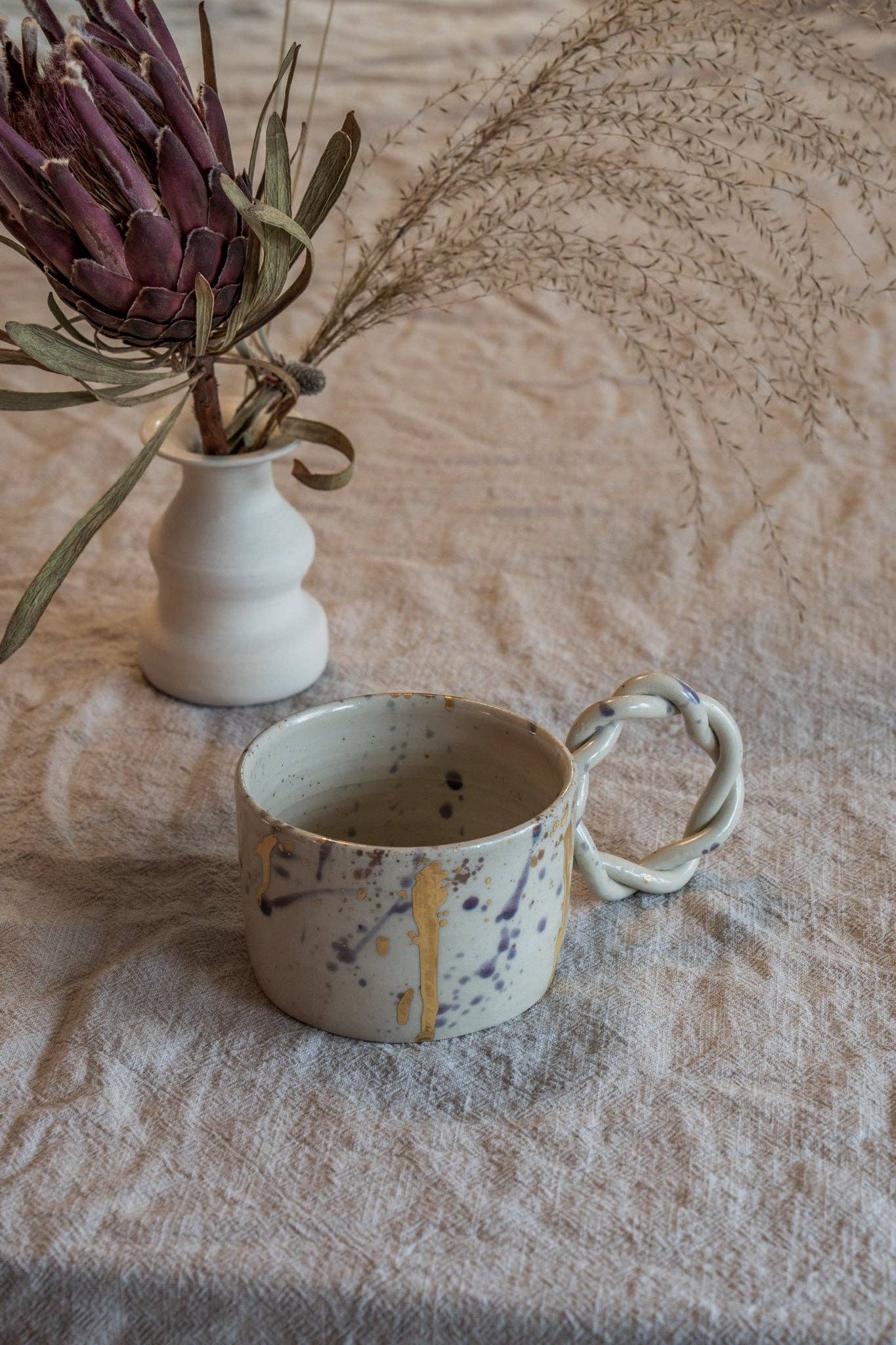 MUG Splash plum, golden and pink